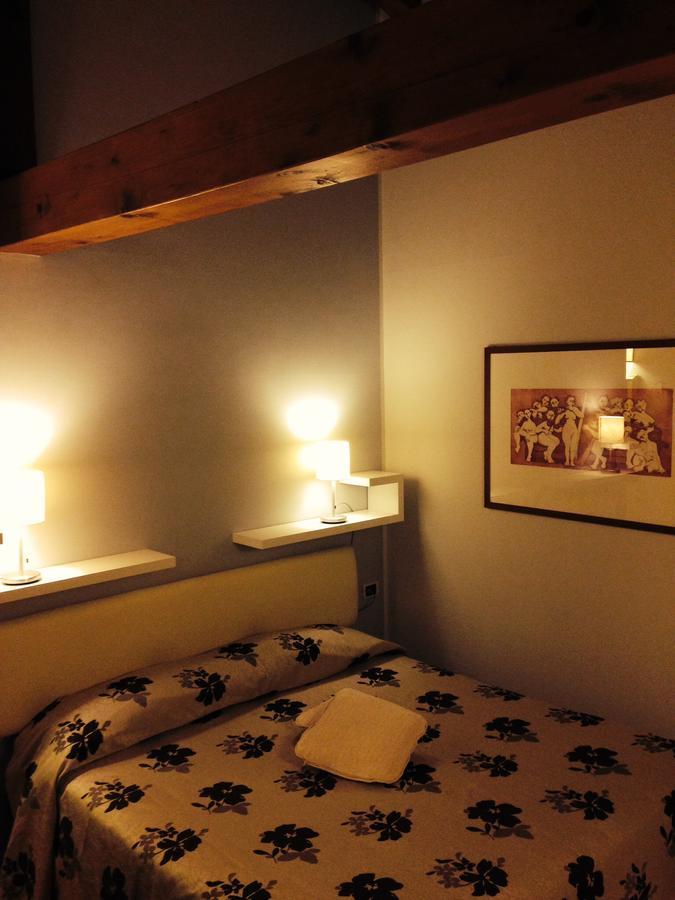 ポルトグルアーロ La Dogana Bed & Breakfast エクステリア 写真
