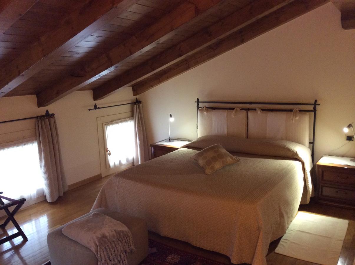 ポルトグルアーロ La Dogana Bed & Breakfast エクステリア 写真